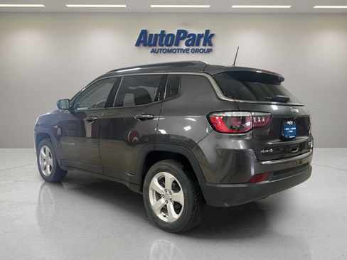 Used 2018 Jeep Compass Latitude w/ Popular Equipment Group AWD/4WD image 5