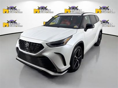 Used 2022 Toyota Highlander XSE