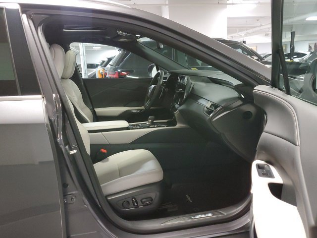 Used 2024 Lexus RX 350 Premium w/ Cold Area Package AWD/4WD image 33