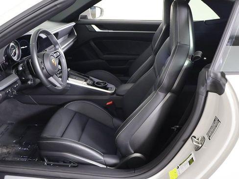 Used 2023 Porsche 911 Turbo image 31