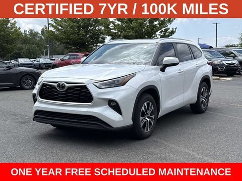 Used 2023 Toyota Highlander XLE FWD image 5