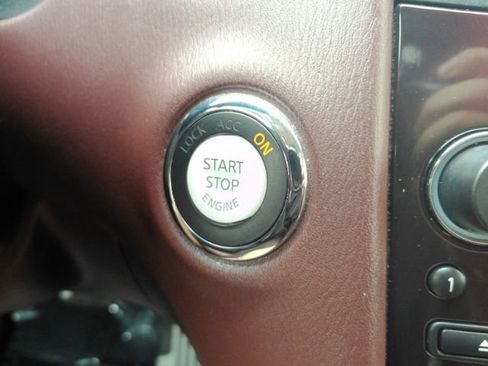 Used 2017 INFINITI QX50 2WD w/ Technology Package image 39