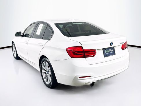 Used 2018 BMW 320i Sedan image 5