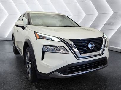 Used 2023 Nissan Rogue SL w/ SL Premium Package