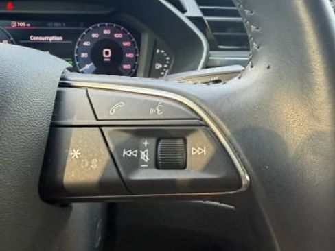 Used 2020 Audi Q3 2.0T Premium AWD/4WD image 18