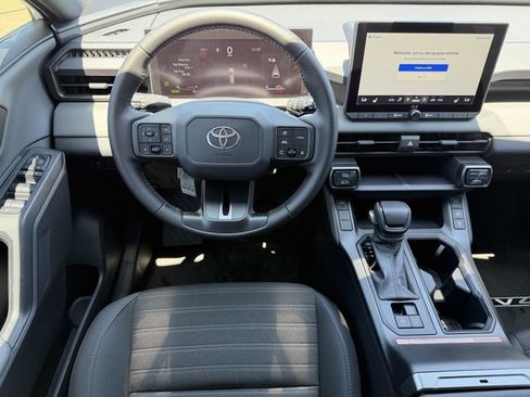 Certified 2026 Toyota RAV4 SE AWD/4WD image 12