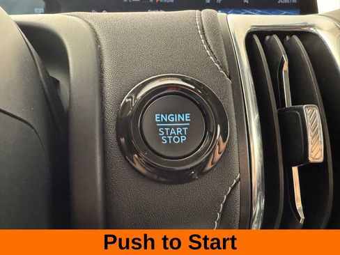 Used 2025 Ford Expedition Max Platinum AWD/4WD image 16