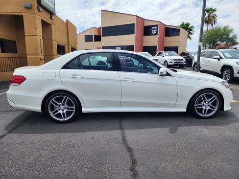Used 2014 Mercedes-Benz E 350 Sedan image 2