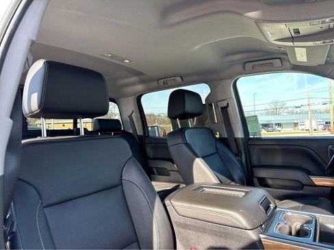 Used 2018 Chevrolet Silverado 1500 LTZ w/ LTZ Plus Package image 8