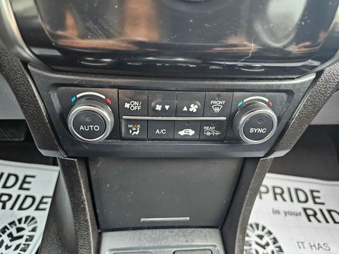 Used 2020 Acura ILX image 23