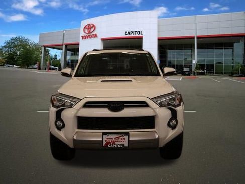 Used 2020 Toyota 4Runner TRD Off-Road Premium w/ Moonroof Package image 6