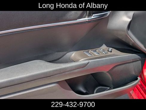 Used 2023 Toyota Camry SE FWD image 12