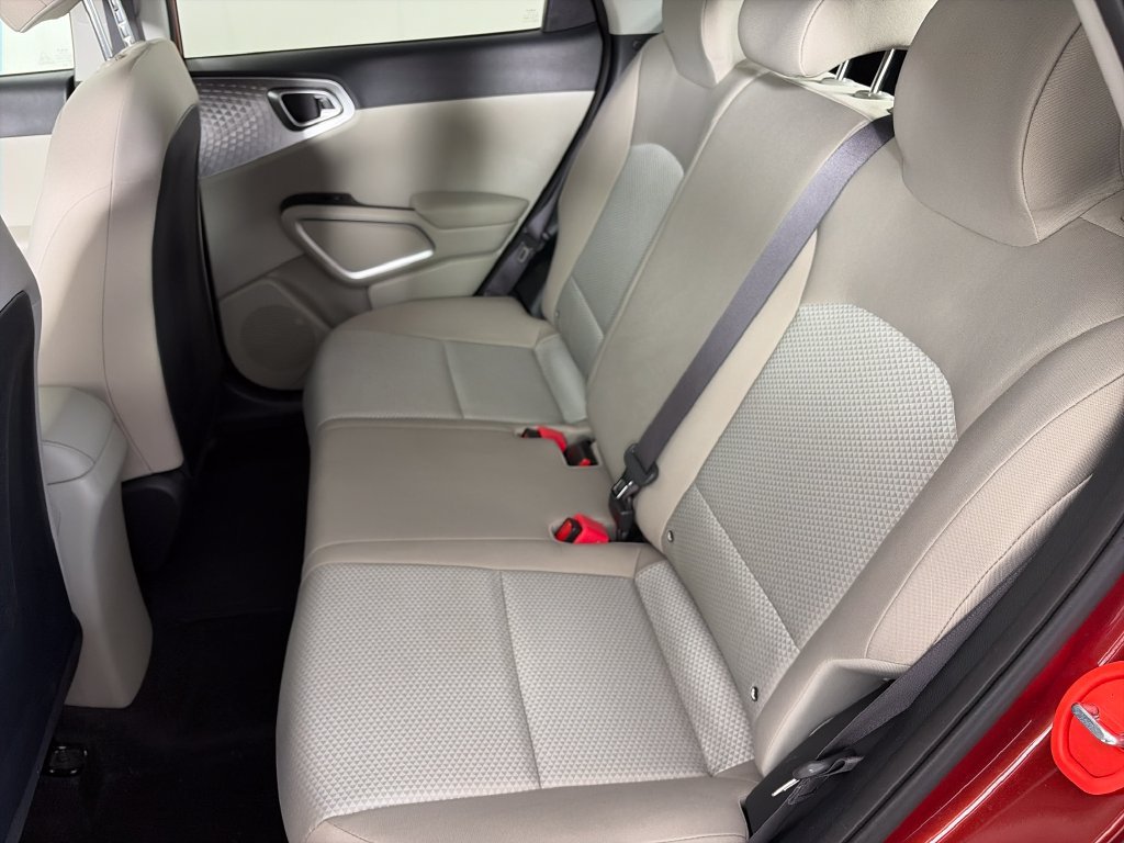 Used 2022 Kia Soul LX FWD image 13