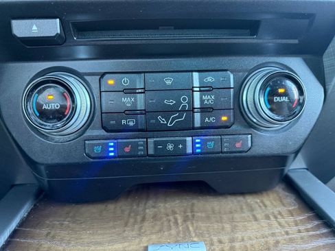 Used 2018 Ford F350 Limited w/ FX4 4x4 Off Road Package image 31