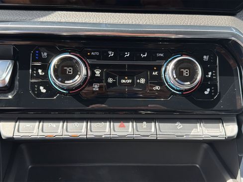 New 2026 GMC Sierra 1500 Denali w/ Denali Reserve Package AWD/4WD image 21