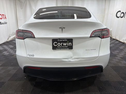 Used 2023 Tesla Model Y Long Range AWD/4WD image 5