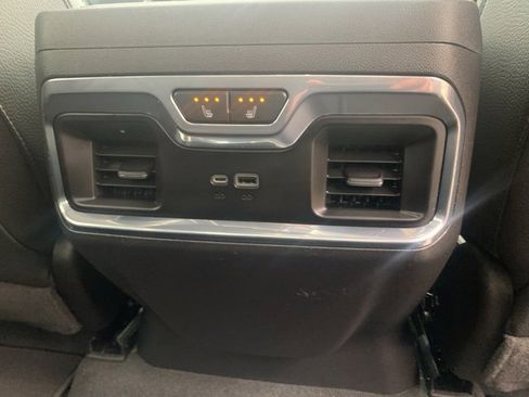 Used 2022 GMC Sierra 1500 Denali image 14