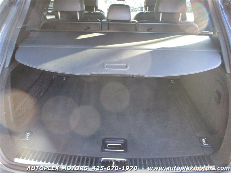 Used 2011 Porsche Cayenne Turbo AWD/4WD image 12