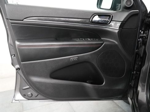 Used 2020 Jeep Grand Cherokee Trailhawk AWD/4WD image 26