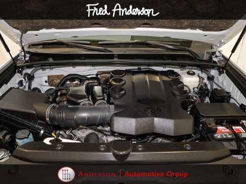 Certified 2024 Toyota 4Runner SR5 Premium AWD/4WD image 21
