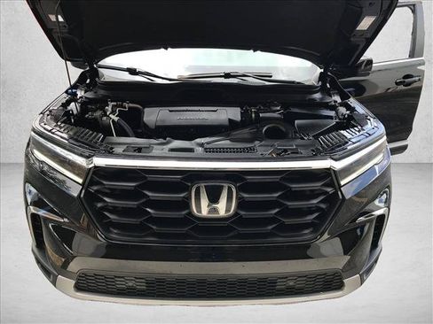Certified 2023 Honda Pilot EX-L image 18