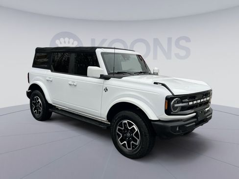 Used 2022 Ford Bronco Outer Banks image 10