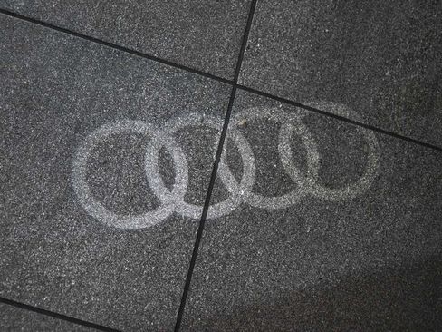 Used 2022 Audi Q8 Premium AWD/4WD image 15