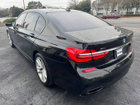 Used 2016 BMW 750i xDrive 750i xDrive Sedan 4D image 7