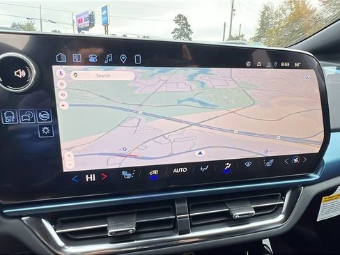 New 2026 Chevrolet Equinox EV LT image 23