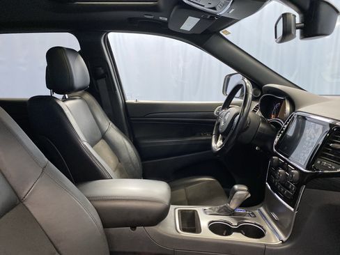 Certified 2020 Jeep Grand Cherokee Altitude image 46