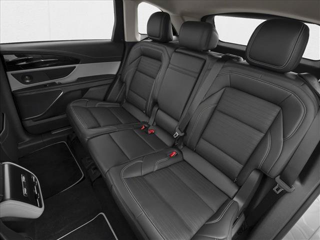 New 2026 Lincoln Nautilus Premier AWD/4WD image 9
