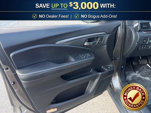 Used 2023 Honda Ridgeline RTL-E image 16