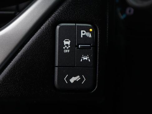 Used 2019 Chevrolet Suburban Premier image 25