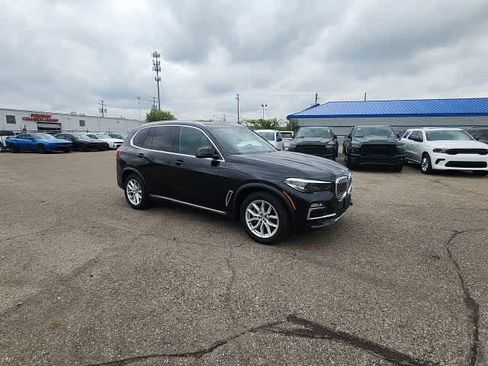 Used 2019 BMW X5 xDrive40i w/ Convenience Package AWD/4WD image 8