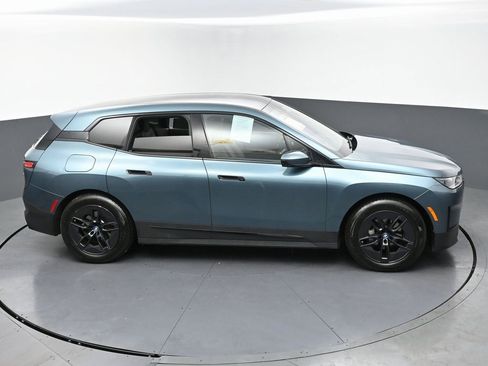 Used 2023 BMW iX xDrive50 w/ Premium Package image 46