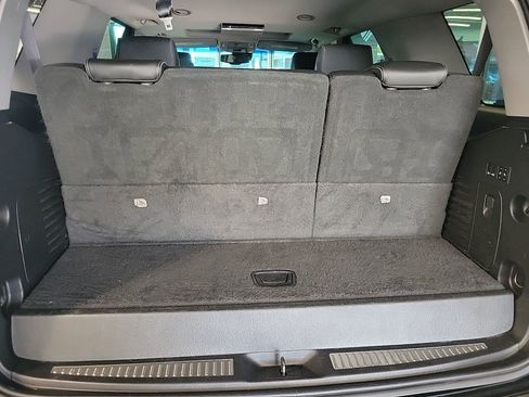 Used 2018 GMC Yukon Denali w/ Denali Ultimate Package image 37