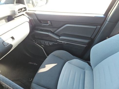 Used 2025 Toyota 4Runner TRD Off-Road image 20