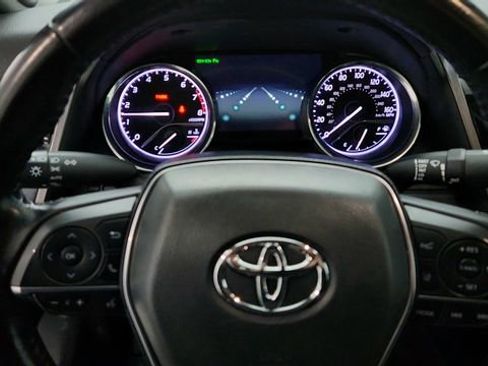 Used 2019 Toyota Camry XLE w/ Driver Assist Package image 16