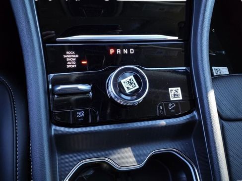 New 2024 Jeep Grand Cherokee Limited 4xe w/ Luxury Tech Group II image 21