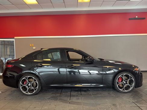 Used 2024 Alfa Romeo Giulia Ti w/ Active Assist Plus Package image 4