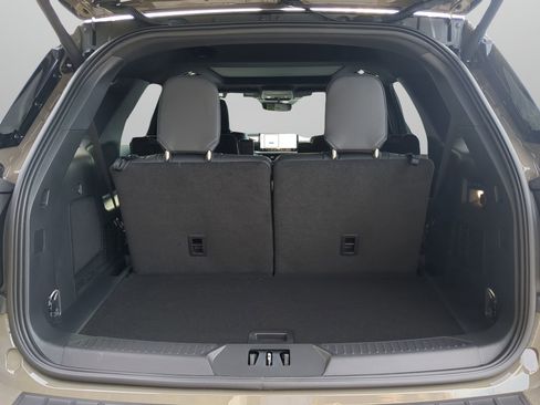 New 2026 Ford Explorer ST image 41