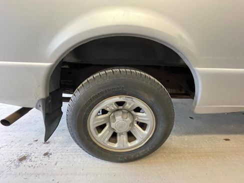 Used 2001 Ford Ranger XLT image 16