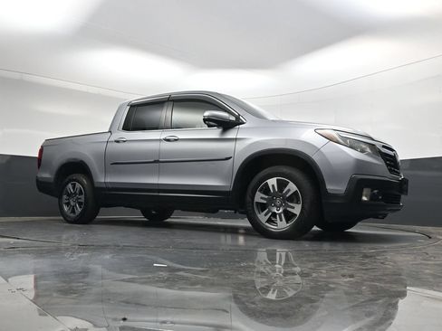 Used 2018 Honda Ridgeline RTL-T image 29