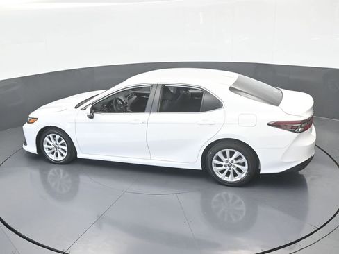 Used 2024 Toyota Camry LE image 47
