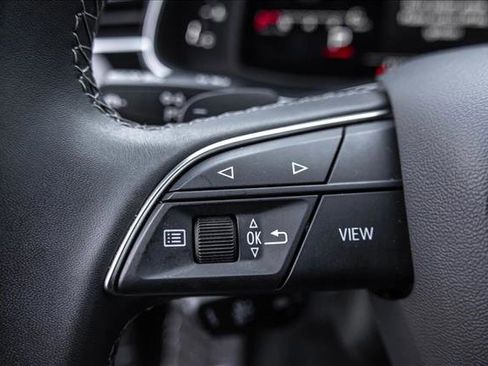 Used 2025 Audi Q7 3.0T Premium Plus image 14