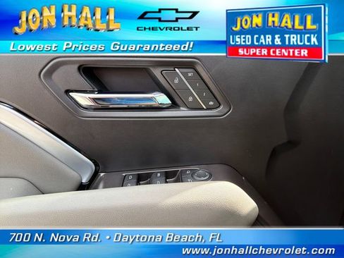 Used 2025 Chevrolet Colorado ZR2 w/ Midnight Edition AWD/4WD image 27