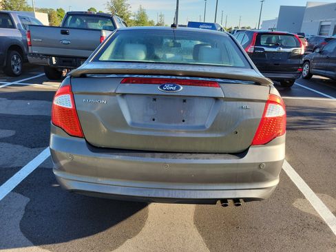Used 2011 Ford Fusion SE w/ 202A Rapid Spec Order Code FWD image 9