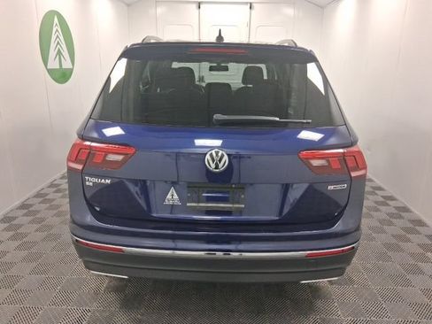 Used 2021 Volkswagen Tiguan SE AWD/4WD image 5