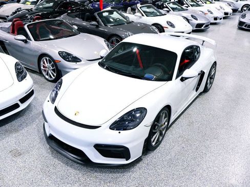 Used 2023 Porsche 718 Cayman GT4 RWD image 5