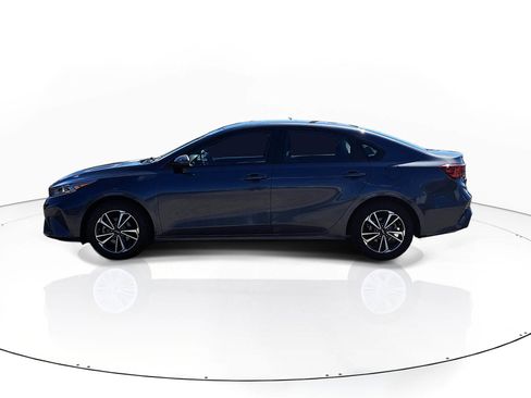 Used 2024 Kia Forte LXS image 4